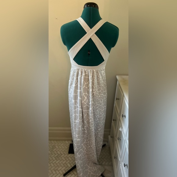 A|X Armani Exchange Criss-Cross Back Maxi Dress (White/Grey, Patterned, US 0) - Picture 3 of 3